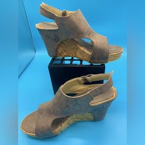 Beige bronze wedge sandal cork size 8